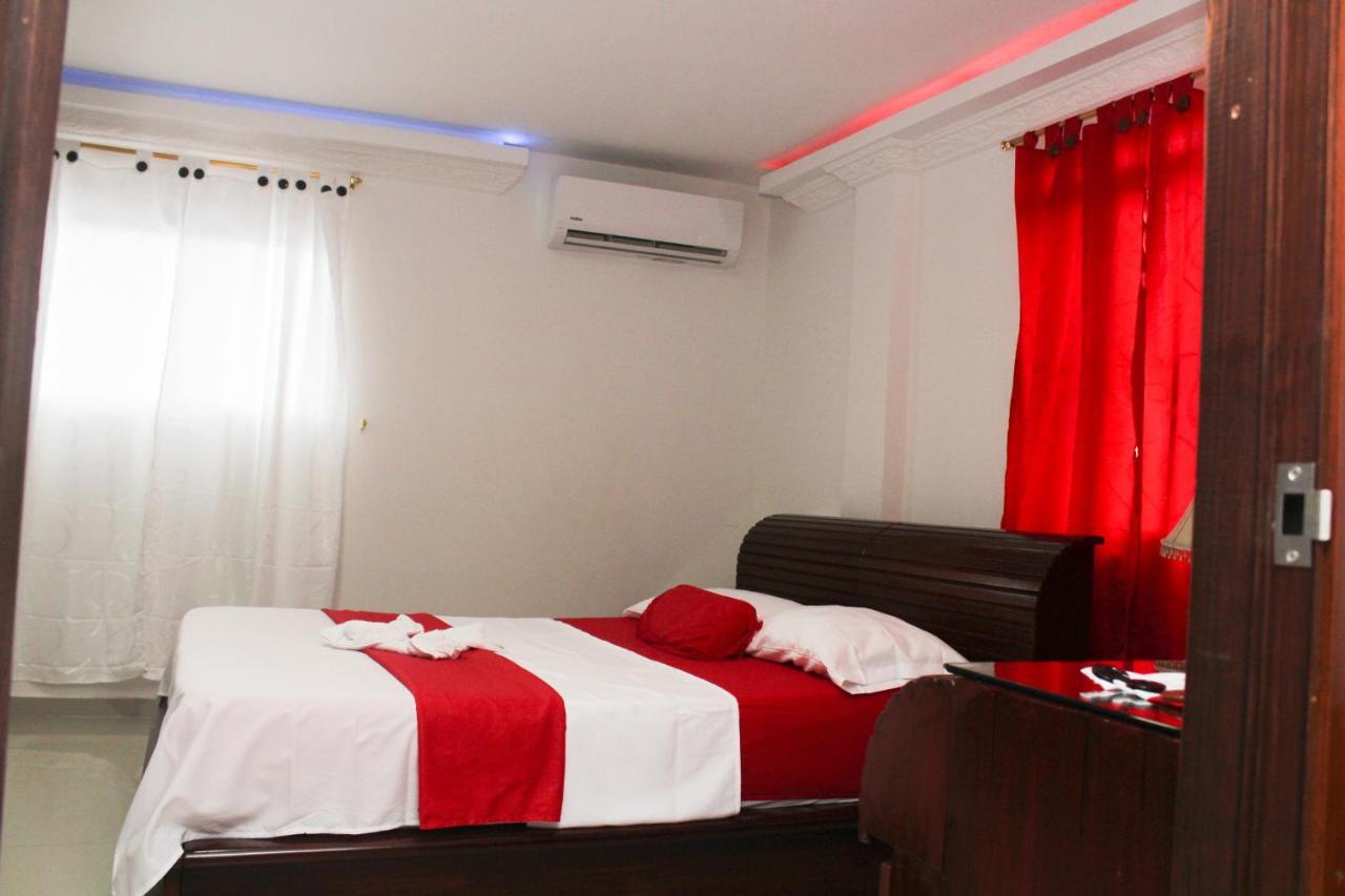 Hotel Velices Buga Luaran gambar