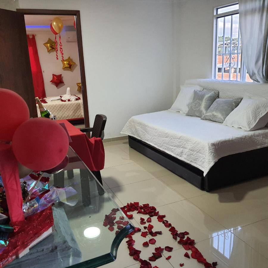 Hotel Velices Buga Luaran gambar