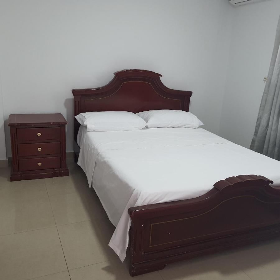 Hotel Velices Buga Luaran gambar
