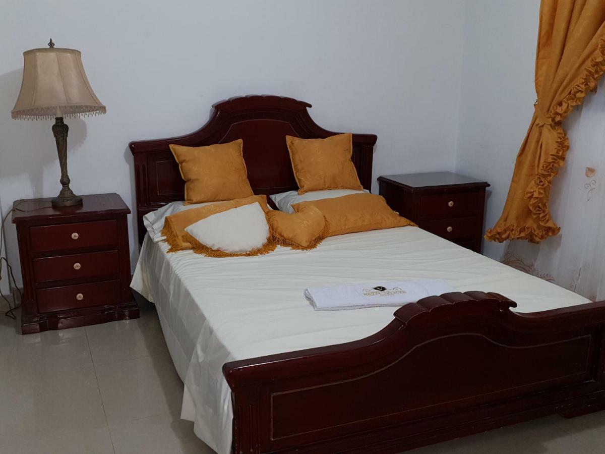 Hotel Velices Buga Luaran gambar