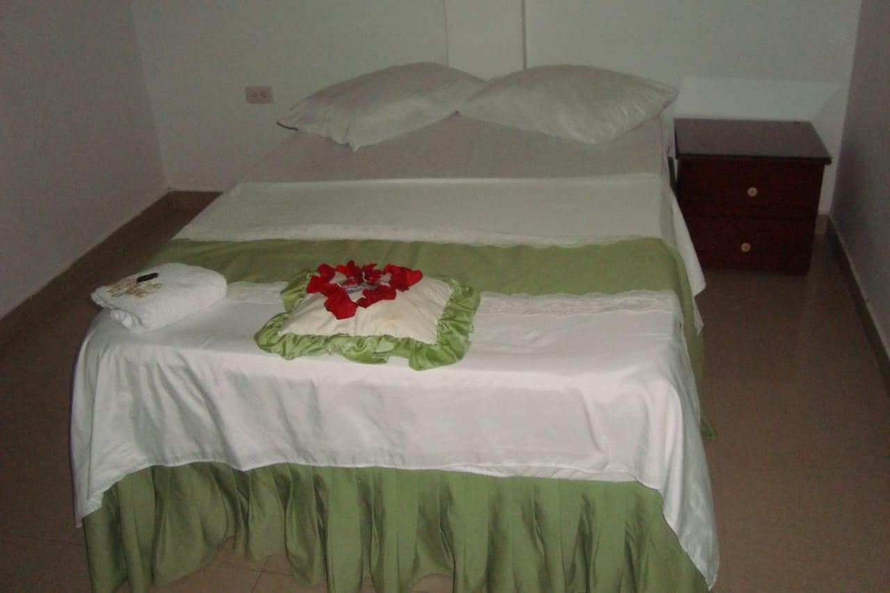 Hotel Velices Buga Luaran gambar