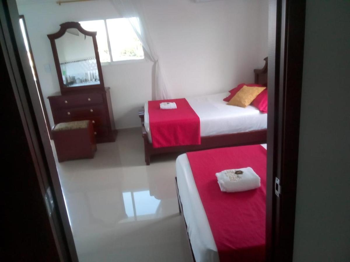 Hotel Velices Buga Luaran gambar