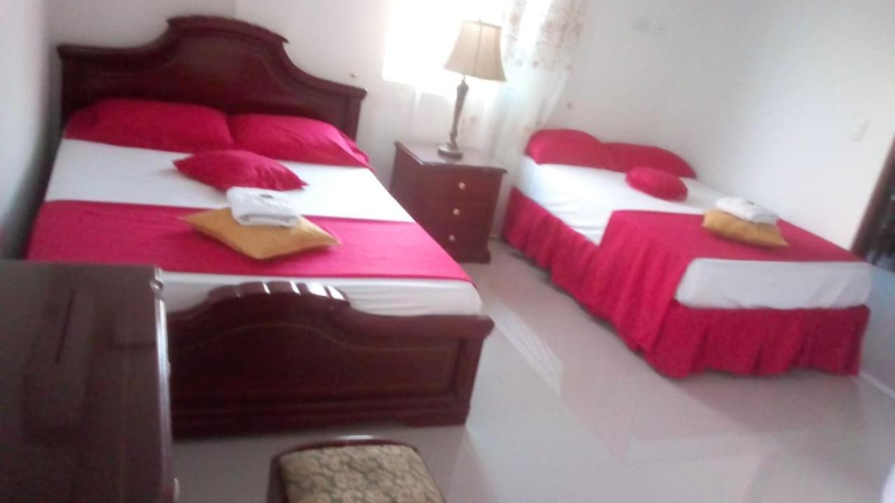 Hotel Velices Buga Luaran gambar